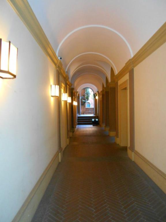 Roberta Fontana Di Trevi Apartment